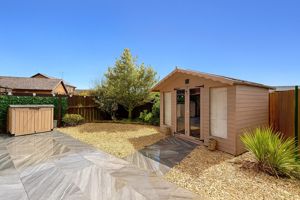 Photo 15- click for photo gallery